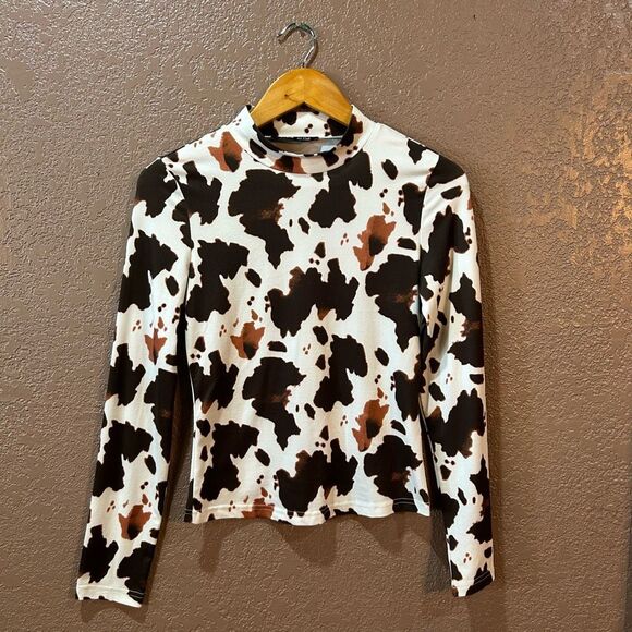 SHEIN Women’s Small White Brown Cow Pattern Long Sleeve Shirt - Picture 4 of 6